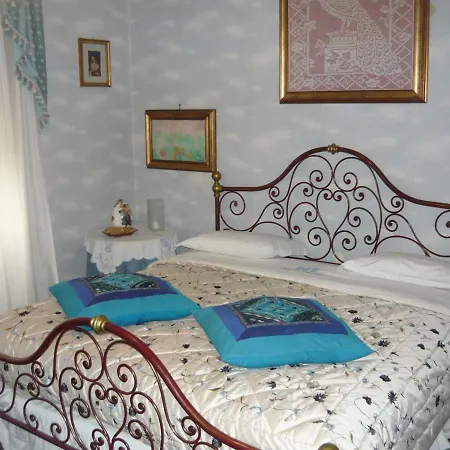 Casale Micheli Bed and breakfast